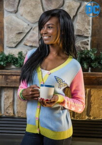 Women's Wonder Woman Retro Ugly Christmas Cardigan �n���E�B�� ���f�B�[�X �R�X�v�� �ߑ� ���� ���� �����p �C�x���g �p�[�e�B �n���E�B�[�� �w�|��