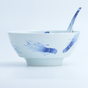 【公式】染付稲穂 究極のラーメン鉢 まるぶん 有田焼 ラーメン 鉢 レンゲ どんぶり おしゃれ 軽い 電子レンジ対応 食洗器対応 ギフト 誕生日 プレゼント 母の日 父の日