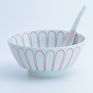 【公式】菊花文(赤) 究極のラーメン鉢 まるぶん 有田焼 ラーメン 鉢 レンゲ どんぶり おしゃれ 軽い 電子レンジ対応 食洗器対応 ギフト 誕生日 プレゼント 母の日 父の