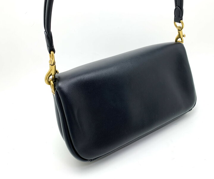 楽天市場】COACH コーチ 黒 ブラック ゴールド金具 ピロータビー26  