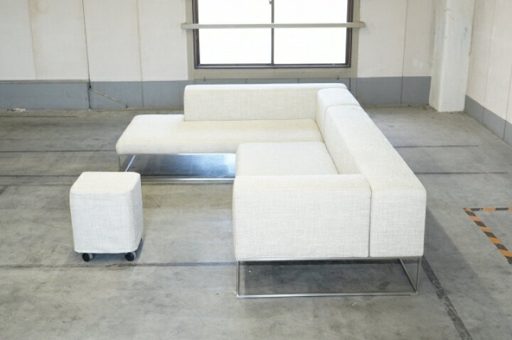 楽天市場】Cassina ixc.「ILE」3人がけソファ 100万 ピエロ 