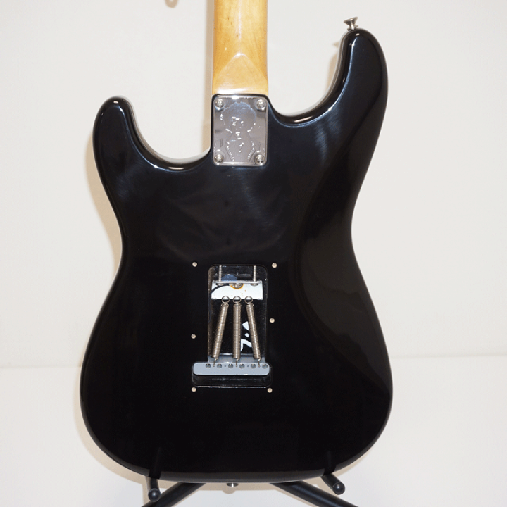 ノーブランドStratocaster ブラックジミヘン 楽天市場】【中古】FENDER USA /Jimi Hendrix Voodoo