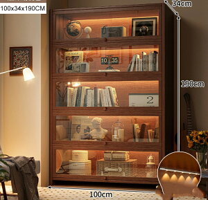 C̖؂̖{IbJ[̕ǂɂӓ̖؂̐F̖ho̒I̓W̒IڊԂ̎[̖̏{Ił