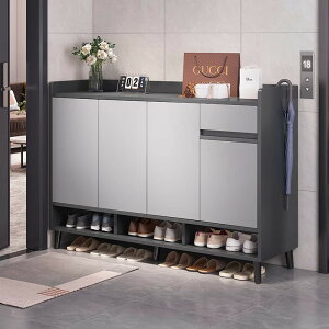 LCƒpˌL2025Vf[ˌ̎OʘHGx[^[CI