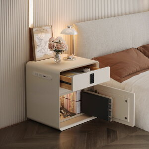 �X�}�[�g�T�C�h�e�[�u�����Ɉ��2025�V���f���Q�����t���j�b�`�ȃf�U�C�����̏��^�x�b�h�T�C�h���b�J�[