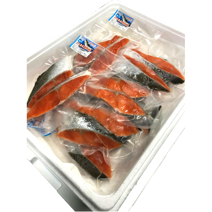 祝日 天然 塩紅鮭 切り身 2パック 5切×2 甘塩 紅鮭 切身 べにさけ きりみ さけ しゃけ 鮭 冷凍 加熱用 おかず 魚 お徳用 業務用 小分け  魚真