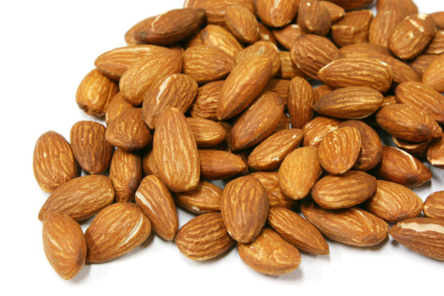 Whole Almonds unskinned 1ｋｇ アーモンドホール USアーモンドホール 送料無料激安祭 定番の人気シリーズPOINT ポイント 入荷