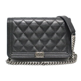 シャネル CHANEL ボーイシャネル チェーンウォレット AP1117 黒 ブラック グレインドカーフスキン シルバー金具 チェーンショルダー ココマーク 財布 コンパクト 肩掛け 斜め掛け ファッション おしゃれ レディース 女性 誕生日 バースデー プレゼント ブランド