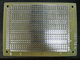 タカス電子 IC用ユニバーサル基板 デジタルパターン 69mm×95mm 【IC-701-72N】