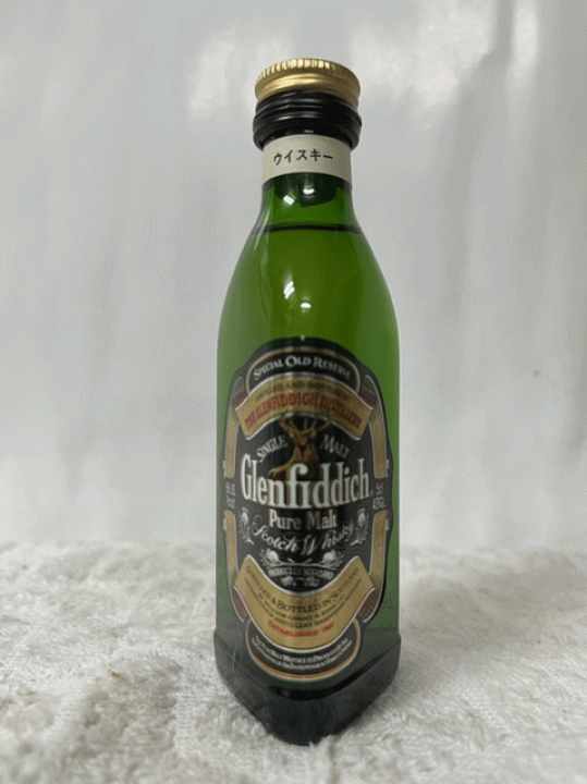 楽天市場】(希少・古酒・レトロ・旧正規品・ミニチュア 缶箱付 楽天市場】(希少・古酒・レトロ・旧正規品・ミニチュア 缶箱付