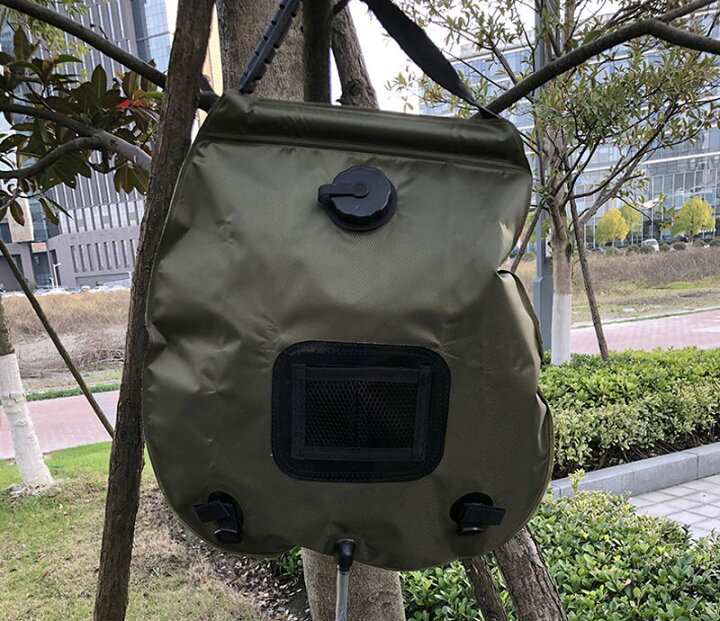 楽天市場 シャワーバッグ ポータブル シャワー 水タンク キャンプ おしゃれ 水 タンク アウトドア ポータブルシャワー 給水バッグ 温水シャワー 温水 簡易シャワー 屋外 野外 リットル ウォータータンク 水用 タンク バッグ バック 容器 l 吊り下げ 携帯 スポーツ