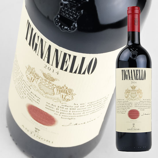 グラスに注ぐと 複雑で芳醇なアロマがこみ上げ 赤い果実味と豊かなタンニンが広がります もう少し寝かせるか 是非デキャンティングして飲んで頂きたいワインです テヌータ 衝撃特価 赤 付与 Tenuta Tignanello ティニャネロ 2018 750ml