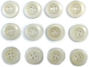 ナットボタン【ホワイト】四つ穴ボタン 白 ベーシック カラーボタン シンプル ボタン 手芸 12個入り【18mm】きらきらぷんぷん丸 B-437