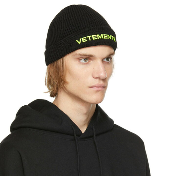 楽天市場】VETEMENTS Logo-Embroidered Ribbed Merino Wool Beanie 