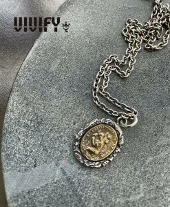 VIVIFY rrt@C lbNX Y Ivied Frame Medai Necklace(Khristos) Vo[925 VFN-150