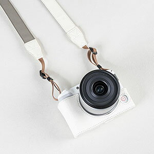 CANON EOS R50V �P�[�X �J�o�[ PU���U�[�n�[�t�P�[�X �X�g���b�v�t�� �l�b�N�X�g���b�v �V�����_�[ ���|�� �n�[�t�J�o�[ �J�����P�[�X �l�C �������� ������� R50V�P�[�X �ی�P�[�X �J�����ی� 