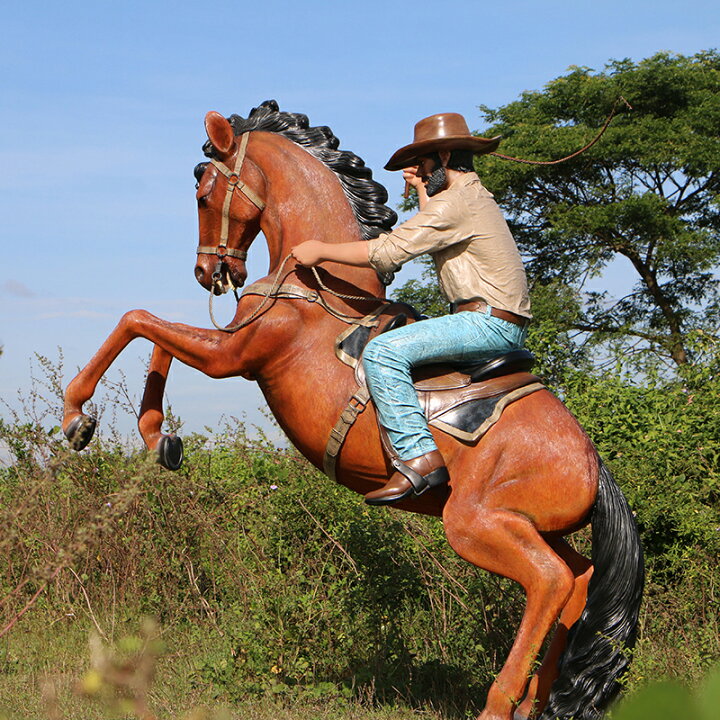 楽天市場】暴れる馬にまたがるカウボーイ Stockman on Stallion ウマ 