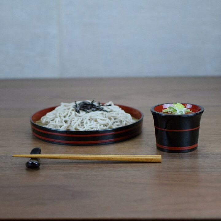 楽天市場 桶そば皿 帯朱 竹ス付き おそば ざるそば 生そば うどん皿 天ぷら 和 涼しい 夏 冷たい 年越しそば そば皿おしゃれ 蕎麦皿 日本製 漆器のお店 山崎又一商店