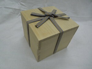 lV@ܕRtfށF˃TCYF13.6×13.6×10.5cmO15.3×15.3×13.3cmXLYAV~̌9mm