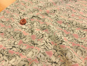 �y10cm�P�ʂ̃J�b�g�̔��zLiberty Fabrics(���o�e�B�E�t�@�u���b�N�X)Tana Lawn ?�^�i���[���yMatilda Tulip�z���s���N��