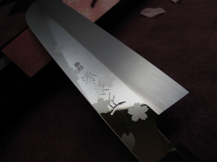 楽天市場】源泉正 [IZUMIMASA]白鋼本焼 桜花鏡面仕上げ柳刃包丁 