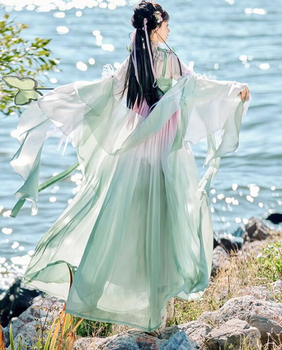 楽天市場】漢服 コスプレ衣装 蝶柄刺繍 中華服 チャイナ服 ラッパ袖  