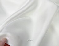 【シルクツイル綾織　白スカーフ】三巻縫製　選べる3サイズ　silk100%14匁シルクツイル綾織 白生地使用 …