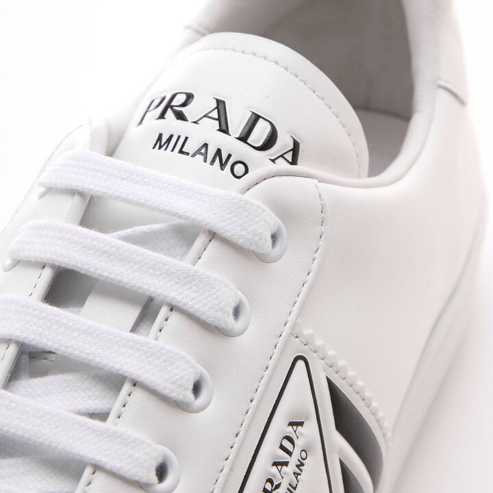 楽天市場 プラダ Prada スニーカー ホワイト メンズ 大きいサイズあり 4e3544 3l8u F0964 Vitello Soft 10 あす楽対応 関東 返品送料無料 ラッピング無料 モダンブルー楽天市場店