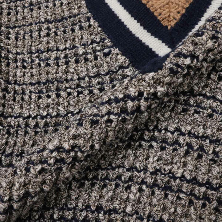 楽天市場】【アウトレット】メゾンキツネ MAISON KITSUNE Vネック 