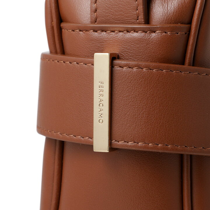 楽天市場】フェラガモ FERRAGAMO ショルダーバッグ カメラバッグ  