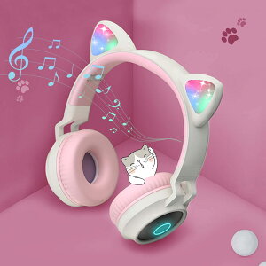 ネコ耳ヘッドフォン Bluetoothヘッドホン 折り畳み式 Bluetooth5.0 LED付き キラキラ 虹色変換 マイク内蔵 TFカード 柔らかい 密閉型 通話可能 有線無線兼用 サイズ調節可能 子供用 大人用 可愛い ク