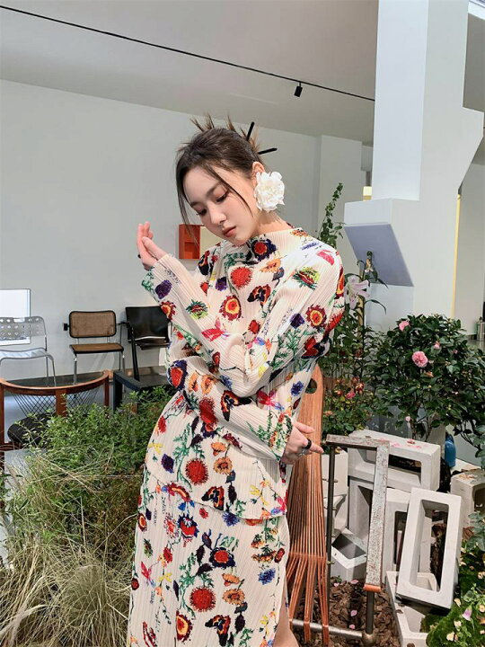 楽天市場】【セットアップ】花柄 プリーツ 長袖トップス＋プリーツ  
