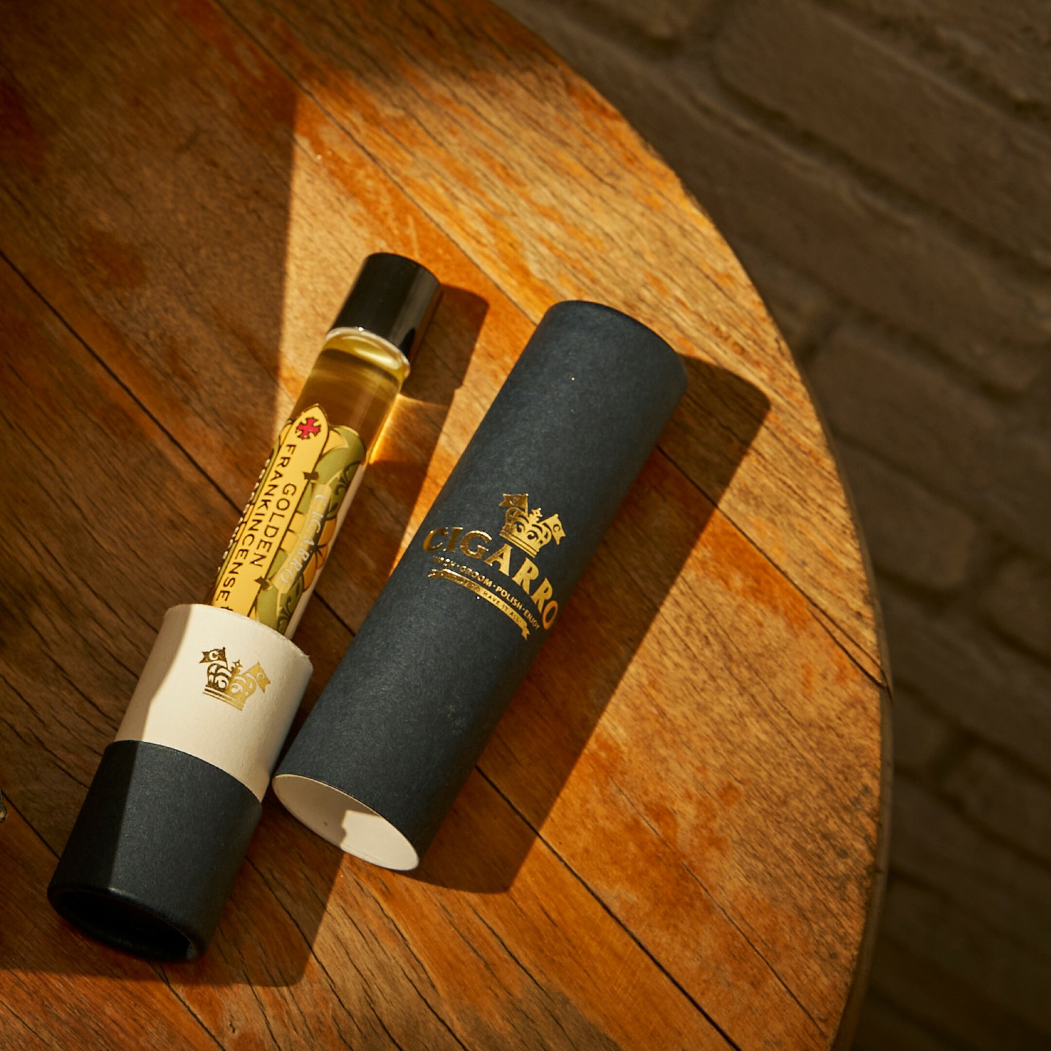 香水 メンズ 男性 CIGARRO シガーロ フレグランスオイル ロールオンタイプ ゴールデンフランキンセンス 8ml フレグランス いい香り メンズ香水