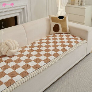 ソファの保護 マット 家具 座布団 無地 北欧風ソファカバー 柔らかい 暖かい生地 インテリア マルチカバー ふわふわ あったか 秋冬用 寒さ対策 防寒 おしゃれ かわいい 1人掛け 2人掛け 3人掛