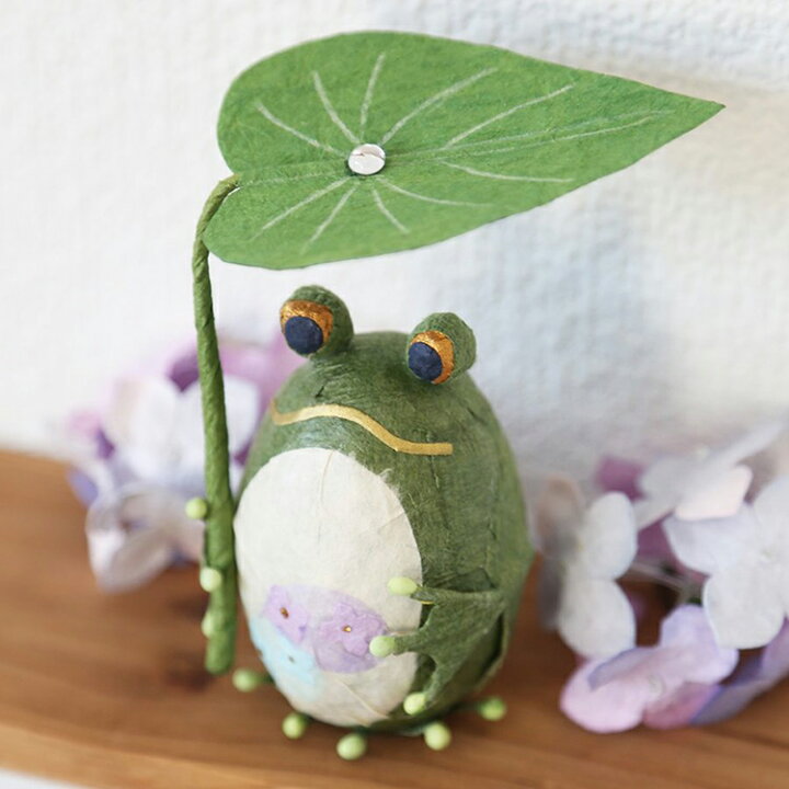 楽天市場】かえる カエル 置物 梅雨 和紙 かわいい 消臭炭 グッズ 蛙 