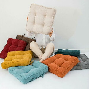 16�^�C�v���z�c����10cm�I�~�`���a45 cm�d�˂Ďg����C���e���A�O�b�Y���k�����̃V���v���ł������� �����`45*45cm