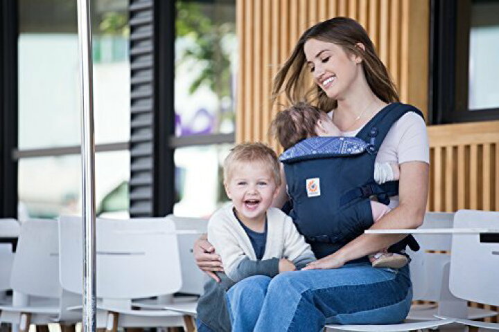 楽天市場】エルゴベビー (Ergobaby) ADAPTアダプト ネイビーバンダナ 