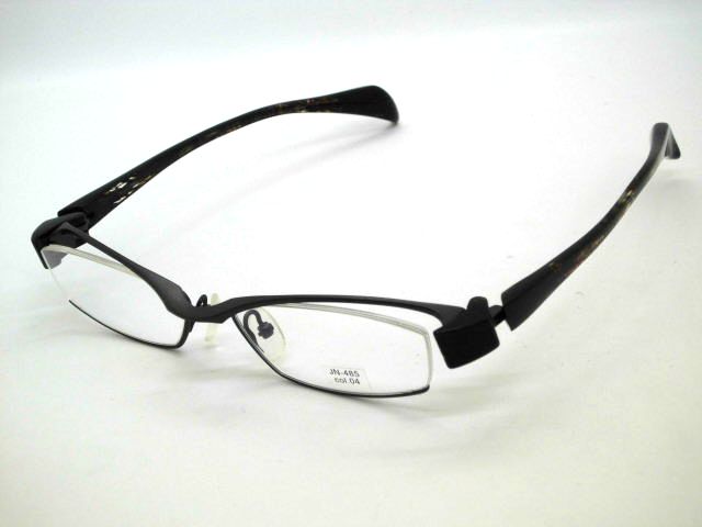 楽天市場】日本製 鯖江眼鏡 チタンハーフリムチョイワル風メガネ