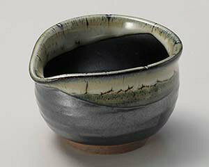 aH l062-048 EmtyC`[z