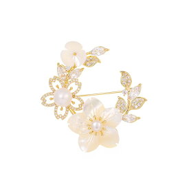 【SS期間限定 最大30％OFFクーポン配布中】ブローチ 花 桜 さくら 淡水パール マザーオブパール アクセサリー 韓国アクセサリープレゼント ギフト 贈り物 ご褒美 旅行 デート 女子会 イベント お出かけ きれいめ 母の日