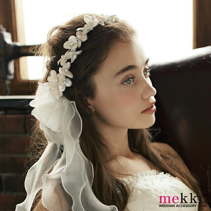 楽天市場 ゼクシィ掲載 リボン 花冠 花かんむり ビーズ フラワークラウン ホワイト ピンク ベージュ Ha073 Mekku メック
