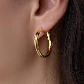 【最大10％OFFクーポン！】 ピアス トリニティ フープピアス 3連 ステンレス 金属アレルギー 日本製 k18gp つけっぱなし ニッケルフリー レディース キャッチレス 大人 ゴールド おしゃれ ブランド