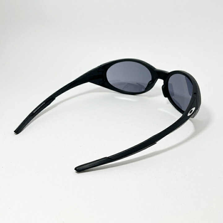 楽天市場】OAKLEY オークリー OO9438-0158サングラスEYEJACKET REDUX 