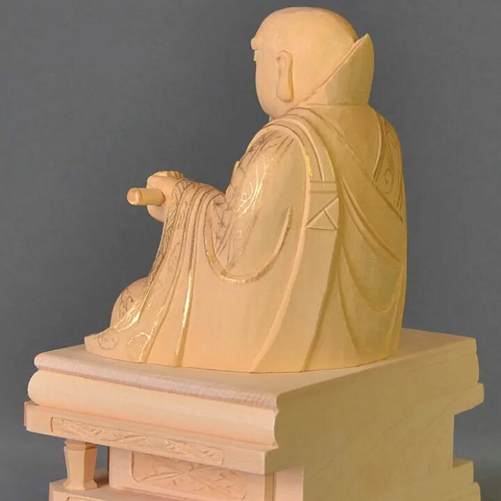 楽天市場】仏像 日蓮宗 本尊【白木 日蓮上人 四角台座】1.8寸 2.0寸  