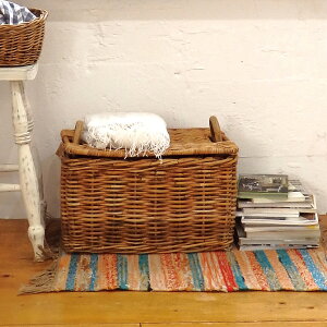 AOXgbNoXPbg^ tBs  oXPbg ӂt ِ [ box {bNX t^t JS AeB[N [bp i` CeA k AWA XgbJ[ 