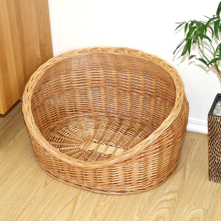 楽天市場 おしゃれなペットバスケット オープンベッド型 ベッド 猫 犬 かご カゴ 籐 ラタン おしゃれ 便利 洗濯物入れ ペット ハウス ドッグ キャット 用品 グッズ クッション 衣類 プレゼント アジアン ねこちぐら かご 編み カドラー 猫ちぐら 大 籠 家具 収納