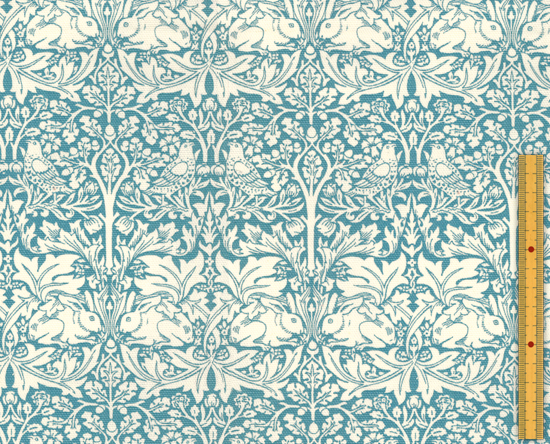 moda fabrics(モダ・ファブリックス)William Morris ウィリアムモリス オックス生地＜Brother  Rabbit＞(ブラザーラビット)＜LIGHT BLUE(ライトブルー)＞8211-24T | リバティプリントショップmerci