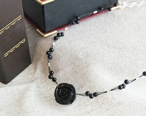在庫処分価格 ネックレス ジェット ブラック ローズ チョーカー ネックレス ペンダント ワイヤー 薔薇 バラ ばら 黒 天然石 20mm 女性 レディース ギフト プレゼント メール便 送料無料 ギフト