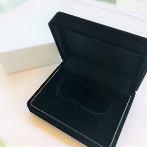 uXbg P[X ubN  O[ v[g Mtg bsO ۊ  WG[P[X ANZT[P[X