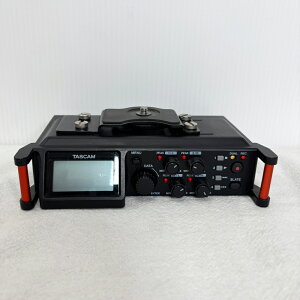 �W�����N�i��TASCAM DR-70D �t�B�[���h���R�[�_�[